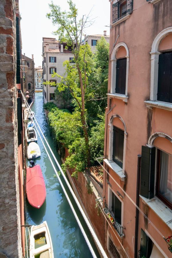 San Polo Canal View Apartments By Wonderful Italy Venedig Exteriör bild